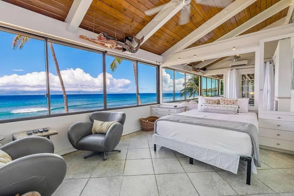 The Noniluna Two - Sleeps 9 Plus Pack N Play Lahaina