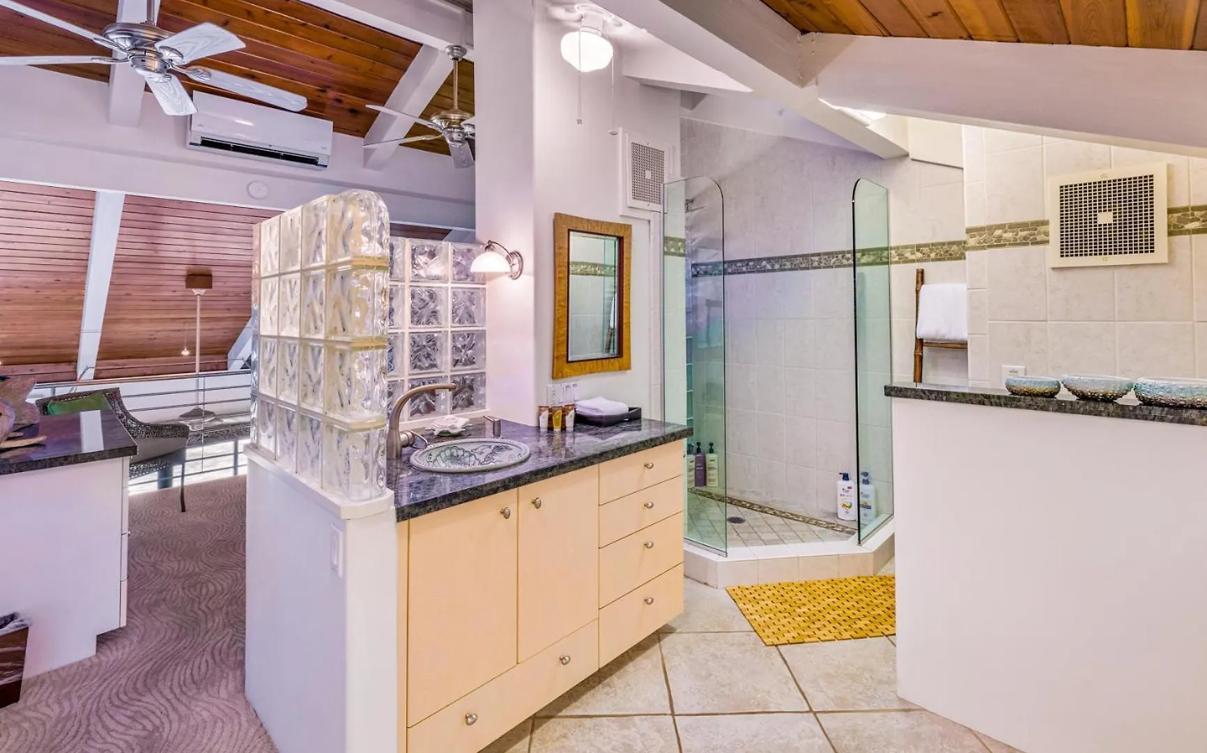 Lejlighed The Noniluna Two - Sleeps 9 Plus Pack N Play Lahaina USA